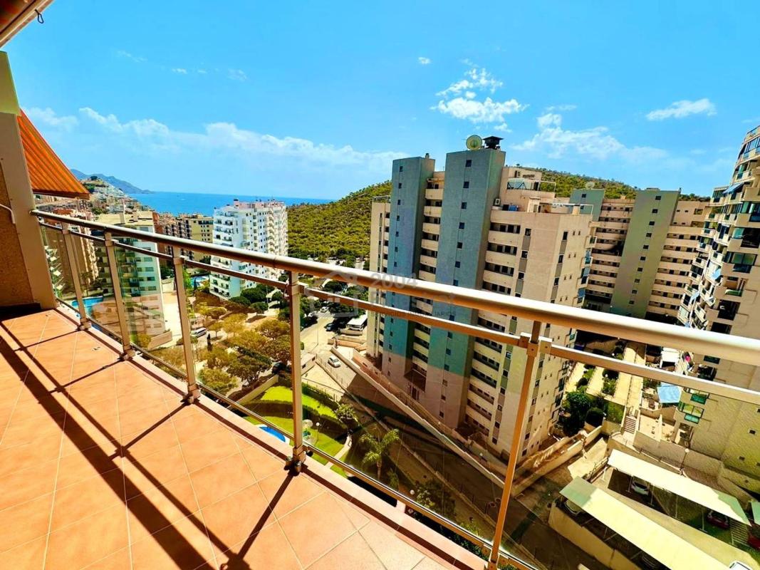 Sale of apartment in Piso en Avenida Mestral, Las Azaleas - Alkadir, La Villajoyosa / Vila Joiosa, La Villajoyosa / Vila Joiosa
 photo 2