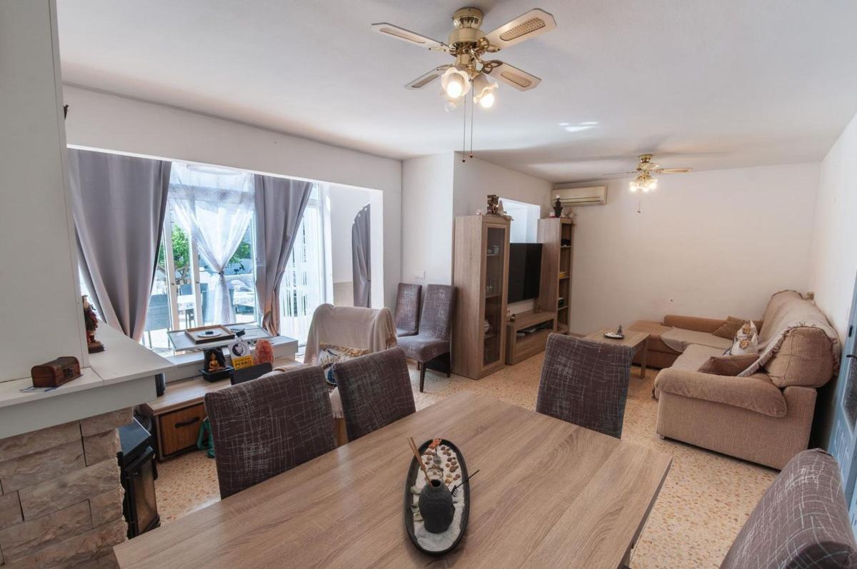 Sprzedaż niezależnego domku jednorodzinnego w  Casa o chalet independiente en Gargasindi, Calpe, Kalpe photo 3