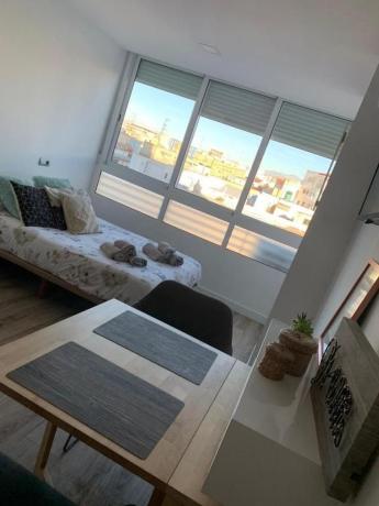Apartment for sale in Piso en Poeta Vila y Blanco, 4, Ensanche-Diputación, Alicante / Alacant, Alicante photo 1