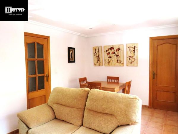 Venta de piso en Piso en Benalúa, Alicante / Alacant, Alicante / Alacant
 photo 1