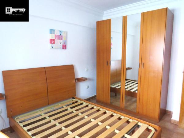 Venta de piso en Piso en Benalúa, Alicante / Alacant, Alicante / Alacant
 photo 2