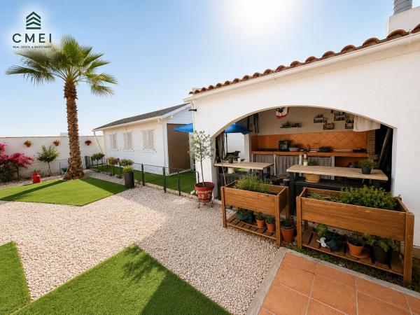 Terraced house for sale at Chalet adosado en Vereda de los Cubos, 47, Callosa de Segura , Callosa de Segura thumbnail 1