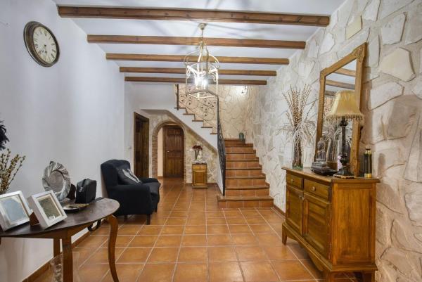 Independent chalet for sale in Casa o chalet independiente en Calle Clara Campoamor, Novelda, Novelda
 photo 3
