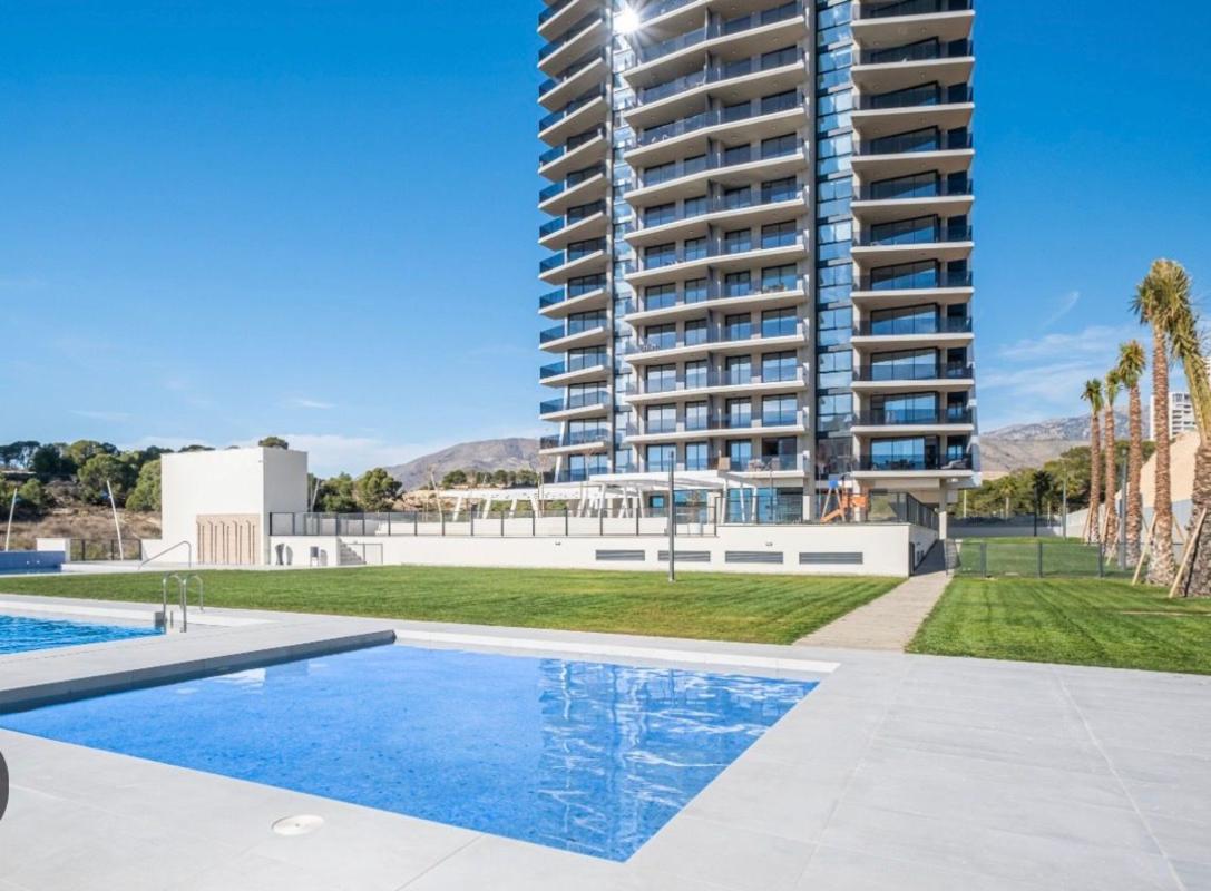 Sale of apartment in Piso en Torre Sakura Avenida Moralet, Benidorm, 10, Playa de Poniente, Benidorm, Benidorm
photo 2