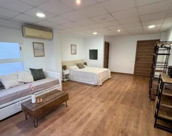 Building Residential of 350m2 for sale in Calpe thumbnail 1