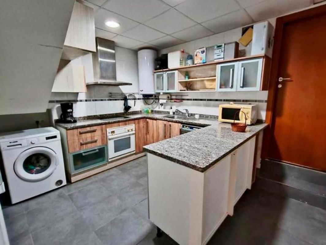 Здание Жилой площадью 350м2 на продажу в Кальпе photo 5