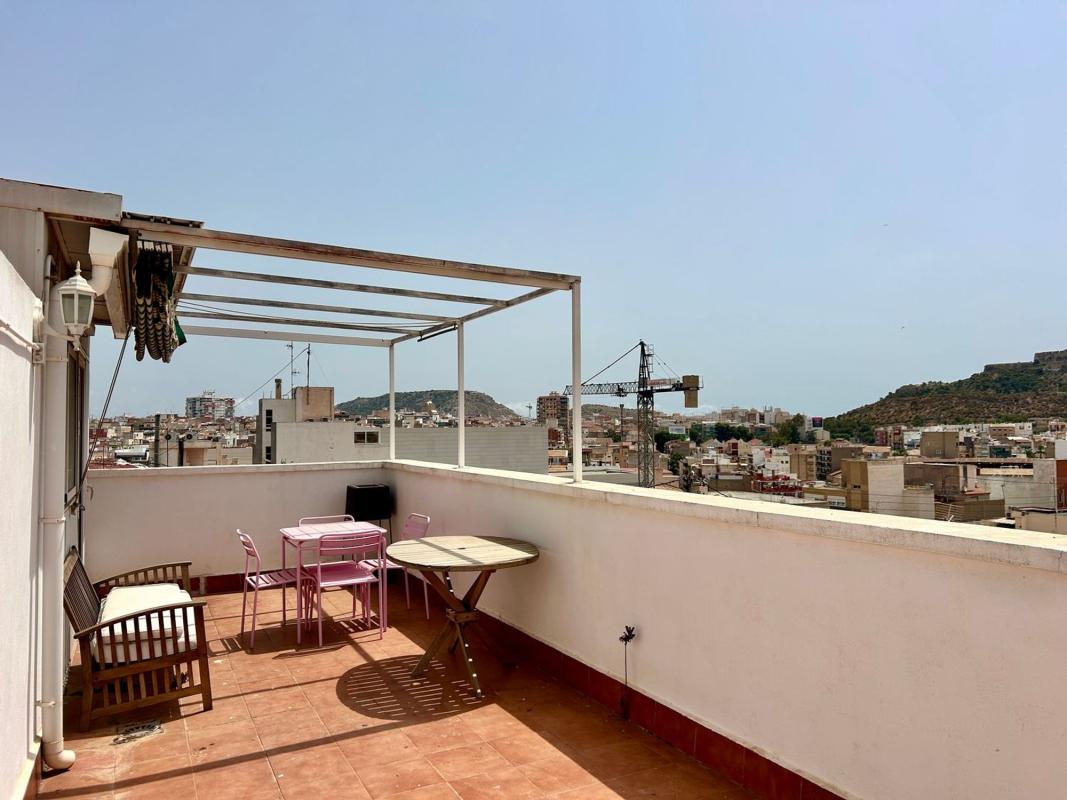 Venta de ático en Ático en Calle Maestro Caballero, Campoamor, Alicante / Alacant, Alicante / Alacant photo 2