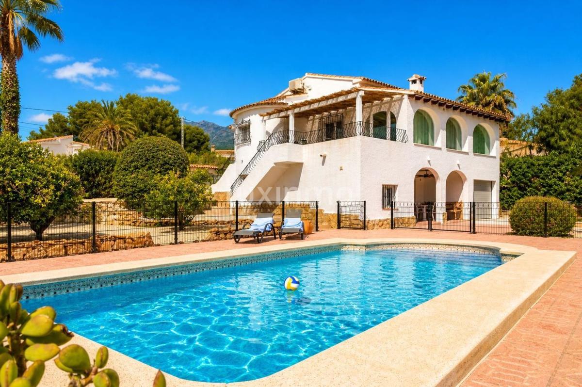 Venta de chalet independiente en Casa o chalet independiente en Zona l'Olla, Altea, Altea
photo 1