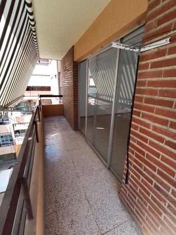 Квартира на продажу на  Piso en Calle de los Doscientos, Babel, Alicante / Alacant, Аликанте / Алакант photo 4