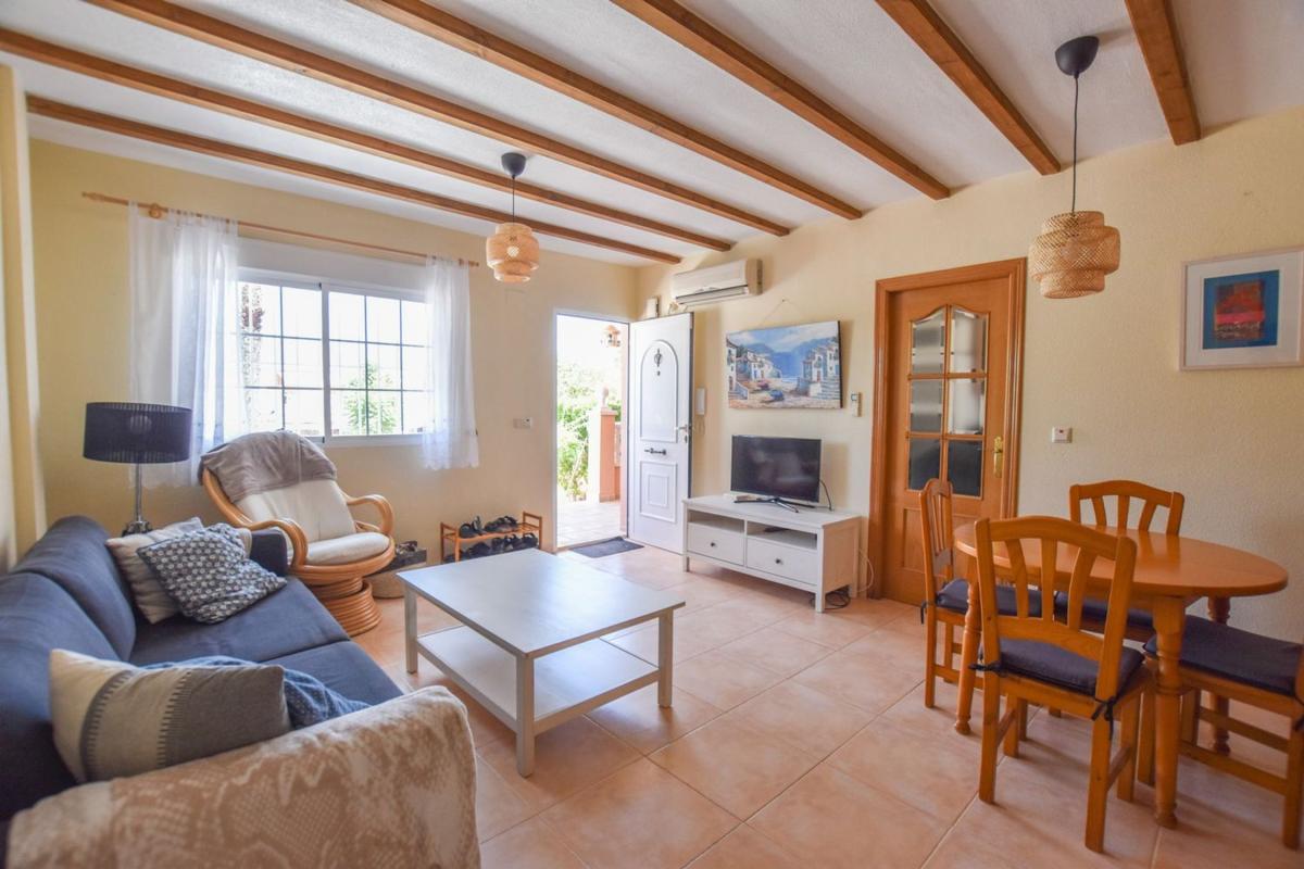 Sale of townhouse in  Chalet adosado en Avenida de Noruega, 225, Mediterráneo-Novamar, Gran Alacant , Gran Alacant photo 2