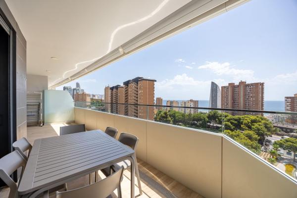 Venta de piso en Piso en Playa de Poniente, Benidorm, Benidorm
photo 1