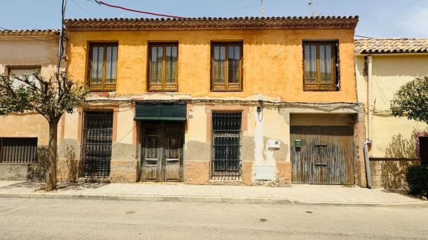 Частный шале на продаже в Casa o chalet independiente en Pinoso, Пиносo photo 1