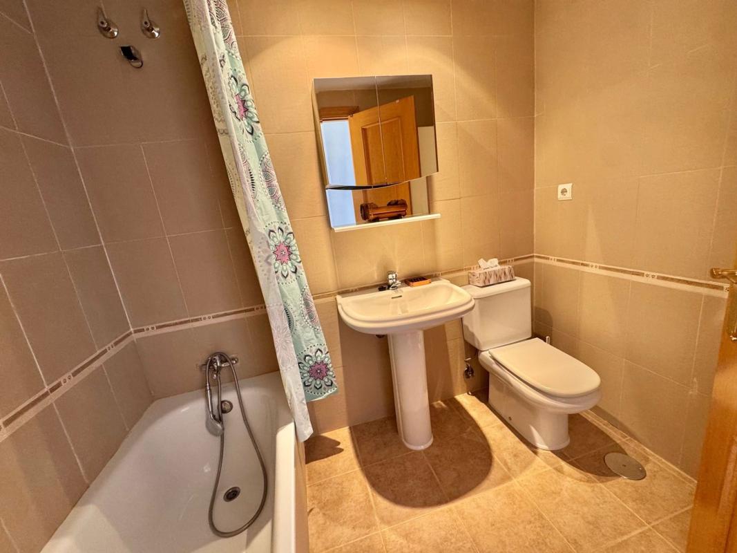Sprzedaż szeregowego domku w  Chalet adosado en Calle de I'Aigualera, 3, Bonalba-Cotoveta, Mutxamel , Mutxamel photo 2