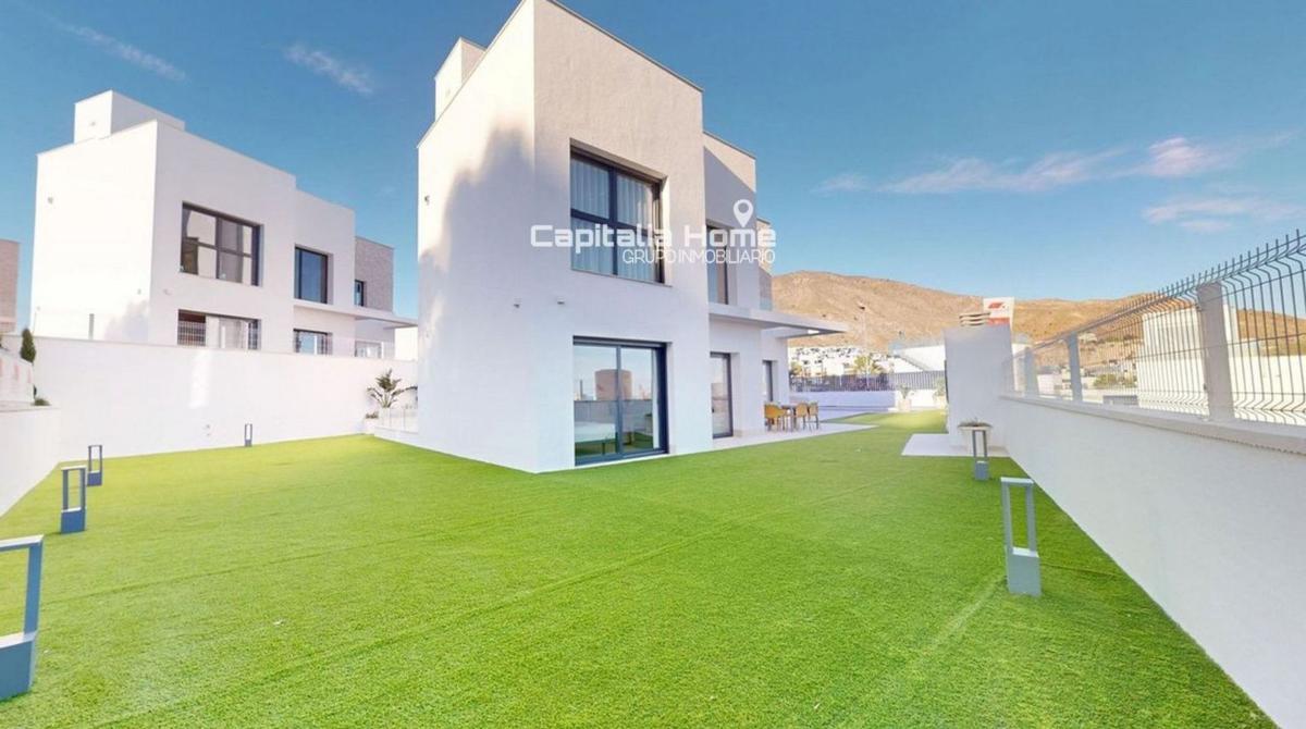 Venta de chalet independiente en Casa o chalet independiente en Avenida Barcelona, Balcón de Finestrat-Terra Marina, Finestrat, Finestrat
 photo 5
