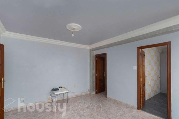 Sale of flat in Piso en Calle Joaquim Sorolla, Barri Santa Rosa, Alcoy / Alcoi, Alcoy
 photo 3