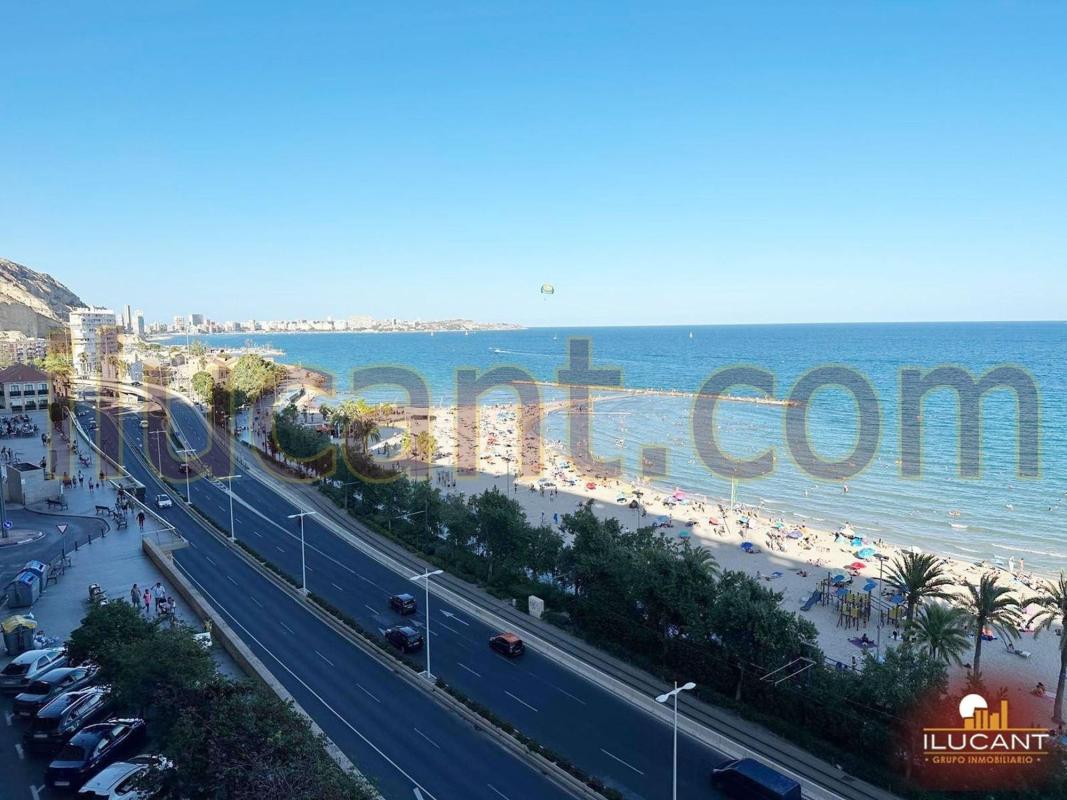 Venta de piso en Piso en Raval Roig-Virgen del Socorro, Alicante / Alacant, Alicante / Alacant
photo 1