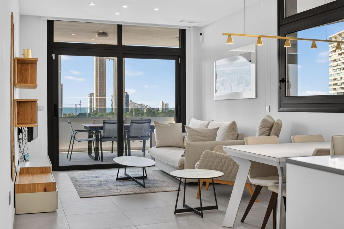 Venta de piso en Piso en Presidente Adolfo Suarez, 14, Pueblo Poniente, Benidorm, Benidorm
photo 2