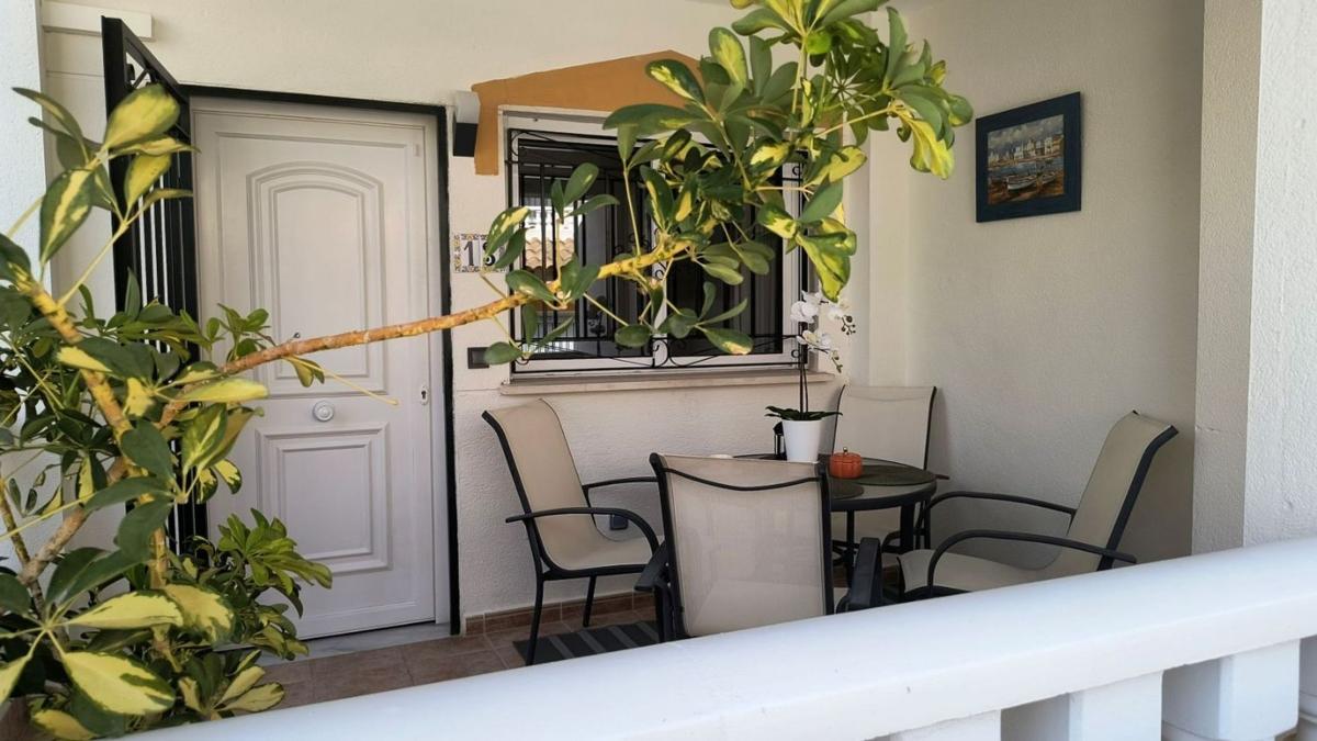 Venta de chalet adosado en Chalet adosado en Calle Trepadora s/n, Los Balcones y los Altos, Orihuela , Orihuela photo 5