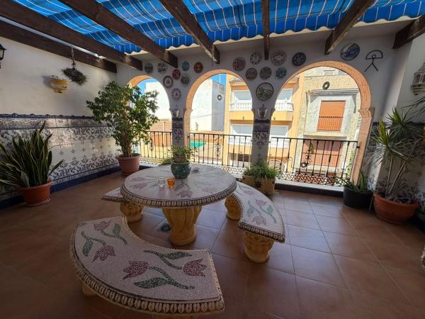 Chalet pareado en Calle Rojales s/n, Zona Pueblo, Guardamar del Segura photo 3