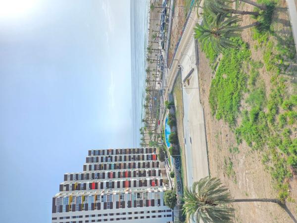 Venta de piso en Piso en Avenida de la Costa Blanca s/n, Cabo de las Huertas, Alicante / Alacant, Alicante / Alacant
thumbnail 2