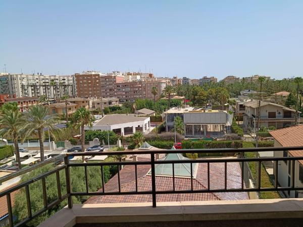 Venta de piso en Piso en Calle Palmerers, 16, Altabix, Elche / Elx, Elche / Elx
thumbnail 1