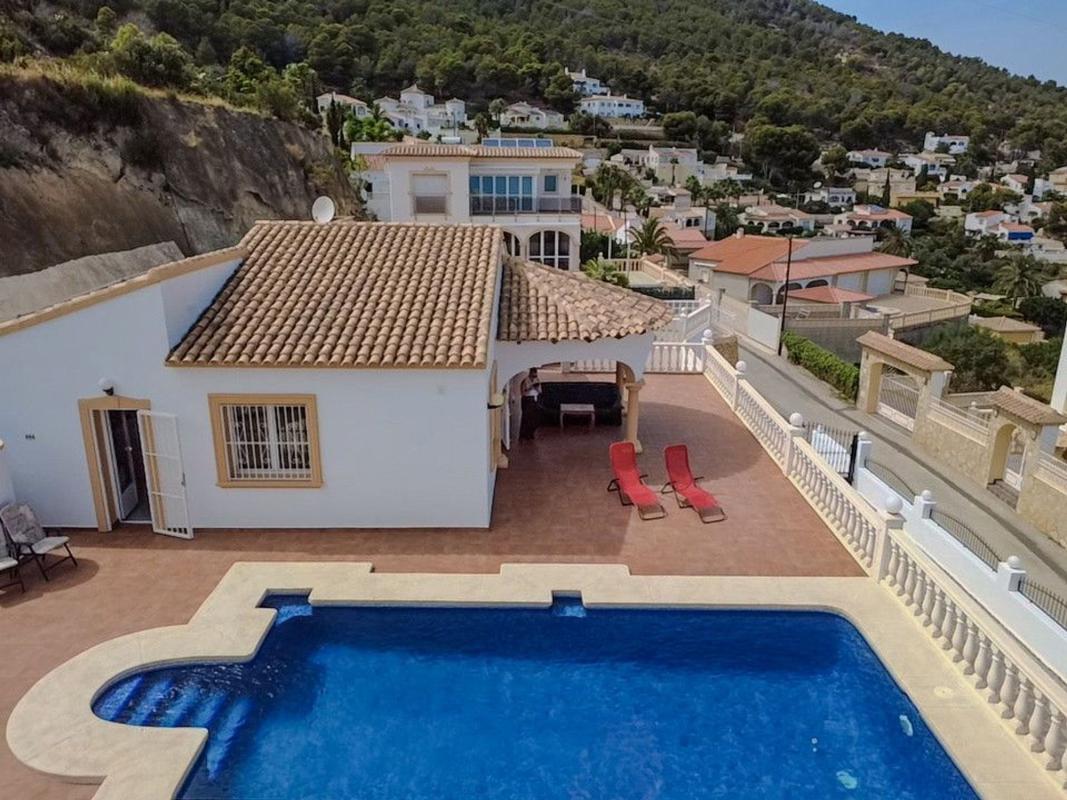 Venta de chalet independiente en Casa o chalet en Oltamar-Cucarres, Calpe, Calpe
photo 4