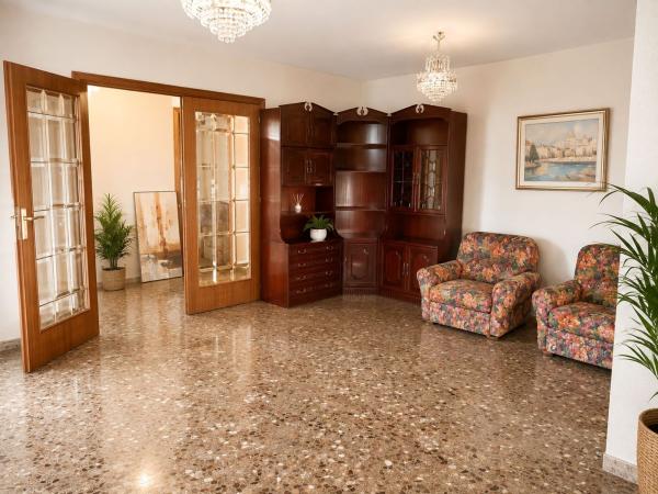 Piso en venta en Piso en Calle del Tucuman s/n, Ensanche-Diputación, Alicante / Alacant, Alicante / Alacant photo 1