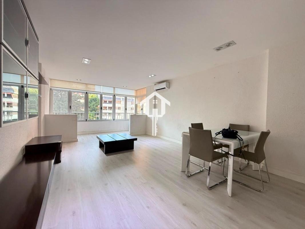 Продажа квартиры на Piso en Calle Catedrático Lafuente Vidal, Babel, Alicante / Alacant, Аликанте / Алакант
photo 5