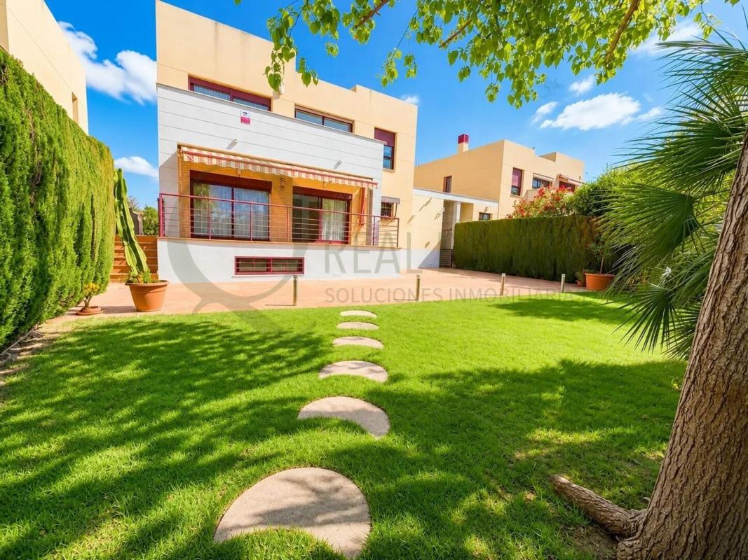 Venta de chalet independiente en Casa o chalet independiente en Calle de l'Unicorn, Almajada-Ravel, Mutxamel, Mutxamel
photo 2