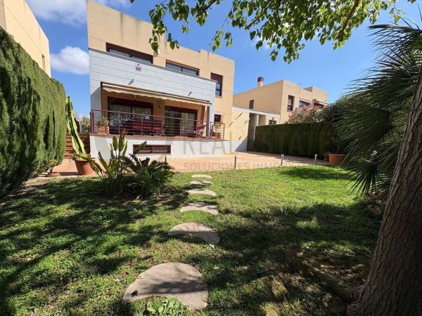 Independent chalet for sale in Casa o chalet independiente en Calle de l'Unicorn, Almajada-Ravel, Mutxamel, Mutxamel
 photo 4