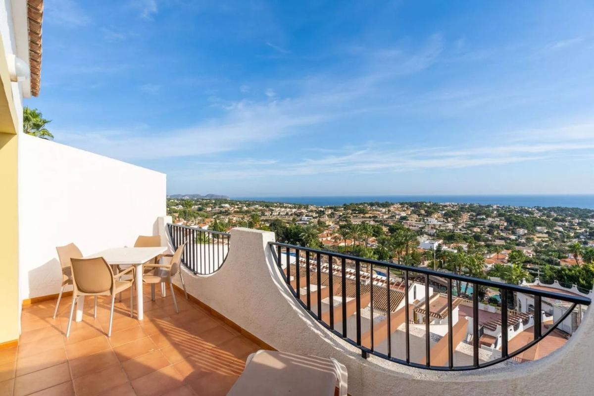 Sprzedaż szeregowego domku w  Chalet adosado en Cometa-Carrió, Calpe , Kalpe photo 3