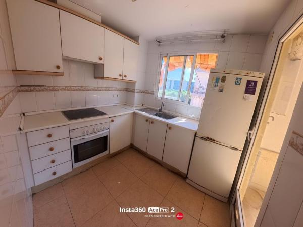 Venta de piso en Piso en Travesía del Canal, Nou Alacant, Alicante / Alacant, Alicante / Alacant
 photo 4