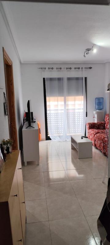 Продажа квартиры на Кампоамор-Каролины-Альтозано, Аликанте / Алакант
photo 2