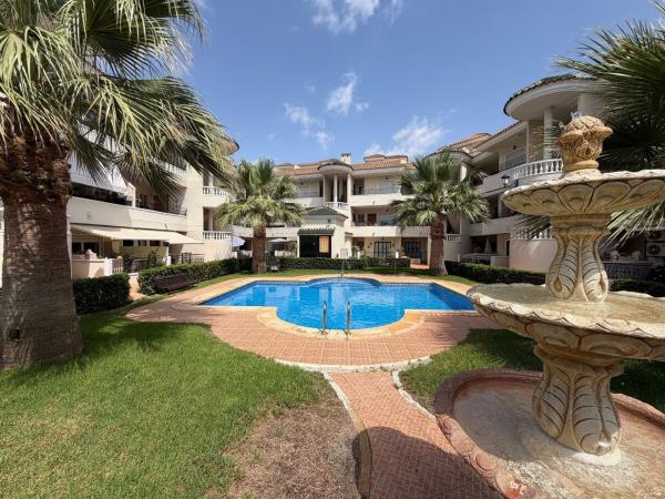 Venta de piso en Piso en Calle Marqués Cubas, Jacarilla, Jacarilla
thumbnail 1