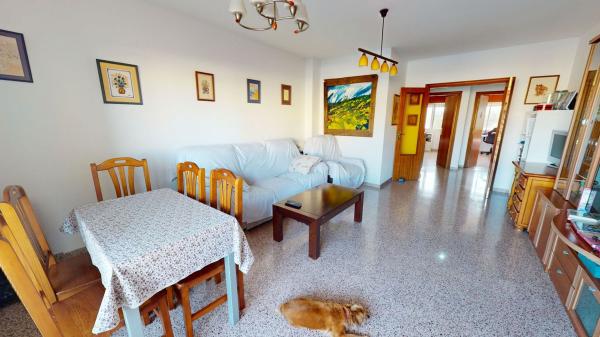 Venta de piso en Piso en Calle Creu de Maig, Campello Pueblo, El Campello, El Campello
thumbnail 2