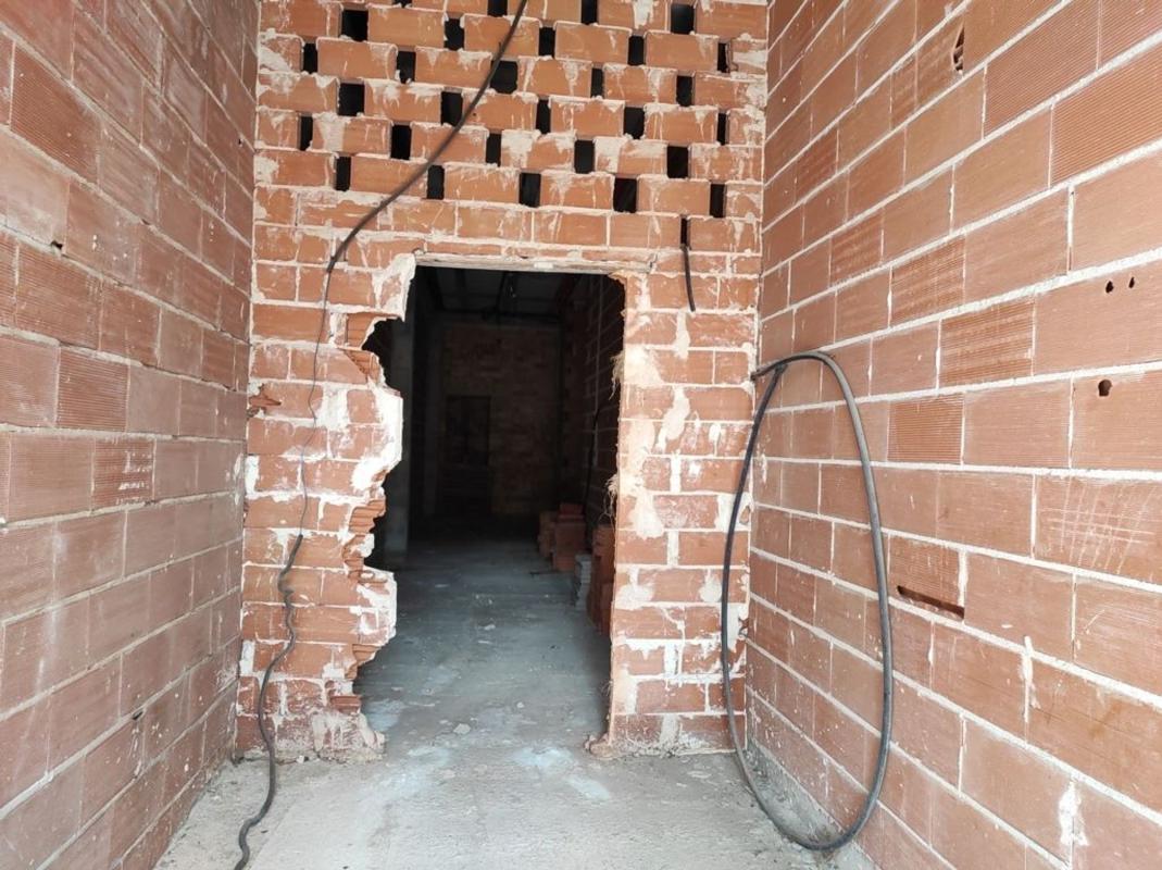 Здание Жилой площадью 1059м2 на продажу в Парсент photo 5