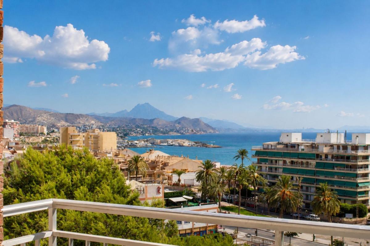 Продажа квартиры на Piso en Avenida d'Alcoi, 26, Campello Playa, El Campello, Эль Кампельо
 photo 3