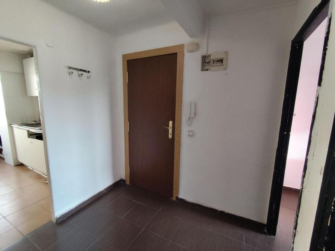 Продажа квартиры на Piso en Calle de la Metista, Colonia Requena - Virgen del Carmen, Alicante / Alacant, Аликанте / Алакант
photo 5