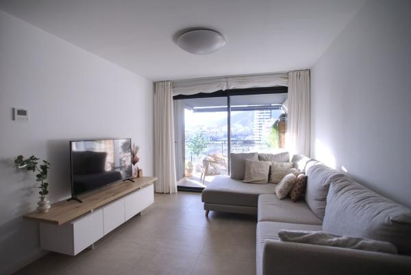 Sprzedaż mieszkania w Piso en Avenida de Rumania, 24, Playa Arenal-Bol, Calpe, Kalpe
photo 1
