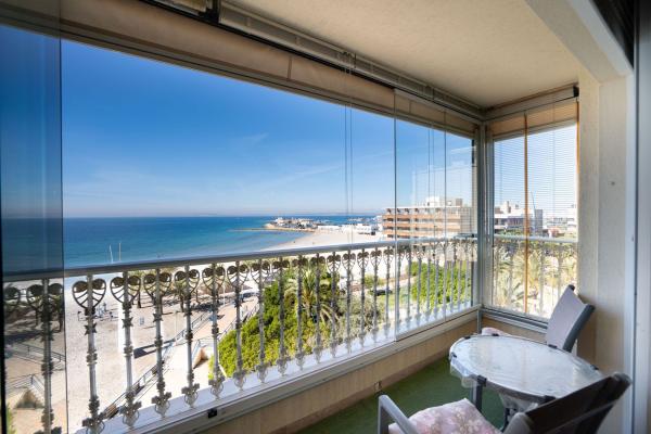 Sprzedaż mieszkania w Piso en Calle Campoamor, Playa Levante, Santa Pola, Santa Pola
photo 1