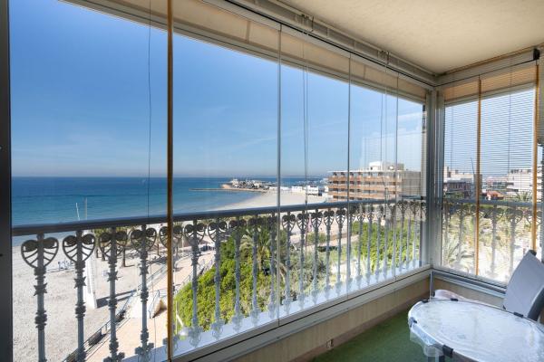 Sprzedaż mieszkania w Piso en Calle Campoamor, Playa Levante, Santa Pola, Santa Pola
thumbnail 1