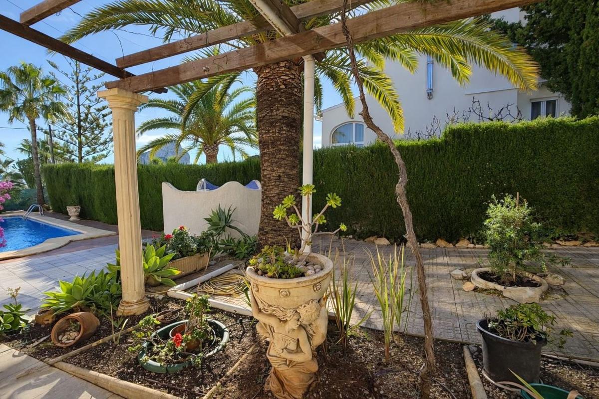 Продажа отдельного шале в Casa o chalet independiente en Cometa-Carrió, Calpe, Кальпе photo 2