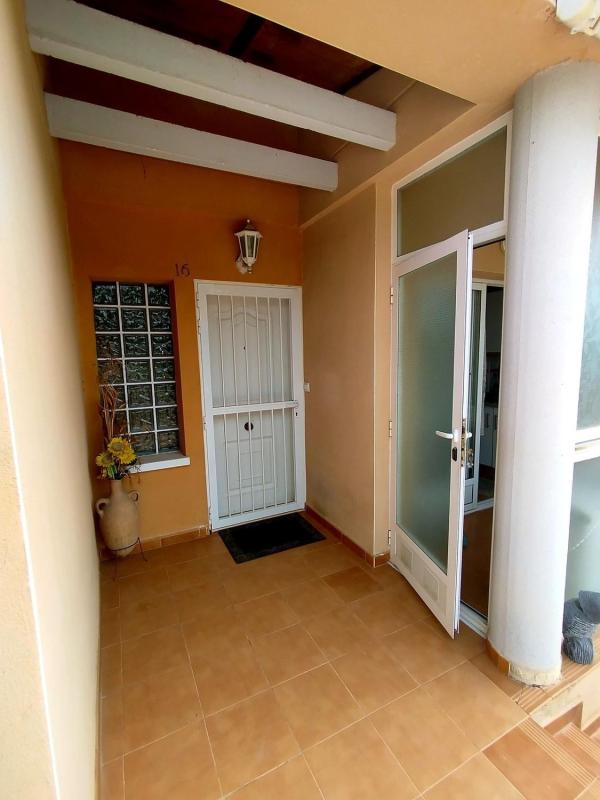 Venta de chalet adosado en  Chalet adosado en Calle Dentol, Barranco Hondo, La Nucia , La Nucia photo 3