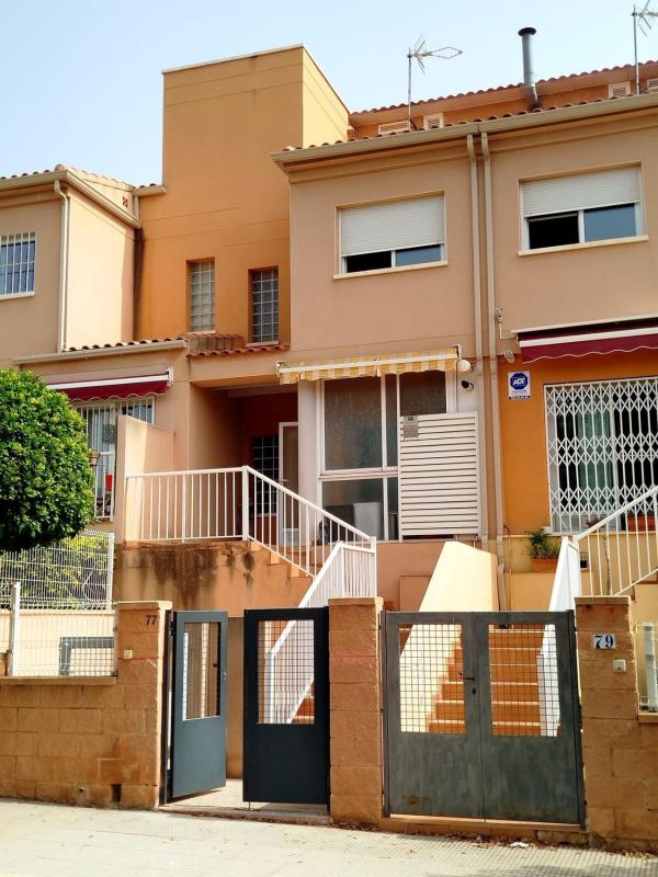 Venta de chalet adosado en  Chalet adosado en Calle Dentol, Barranco Hondo, La Nucia , La Nucia photo 5