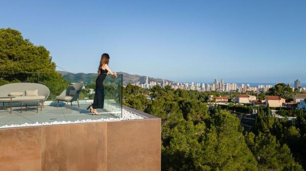Частный шале на продаже в Casa o chalet independiente en Marxassos, 3, Pueblo Levante, Benidorm, Бенидорм thumbnail 2