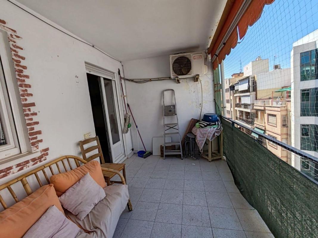 Продажа квартиры на Piso en Centro Urbano, Benidorm, Бенидорм
 photo 2