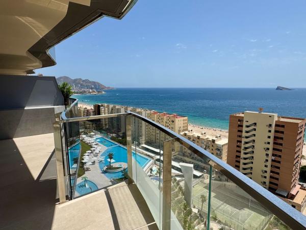 Venta de piso en Piso en Calle Brasil, 1, Playa de Poniente, Benidorm, Benidorm
thumbnail 3
