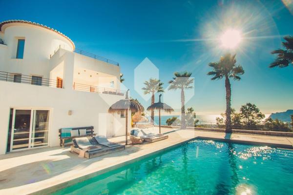 Chalet independiente en venta en Casa o chalet en Benissa pueblo, Benissa, Benissa thumbnail 1