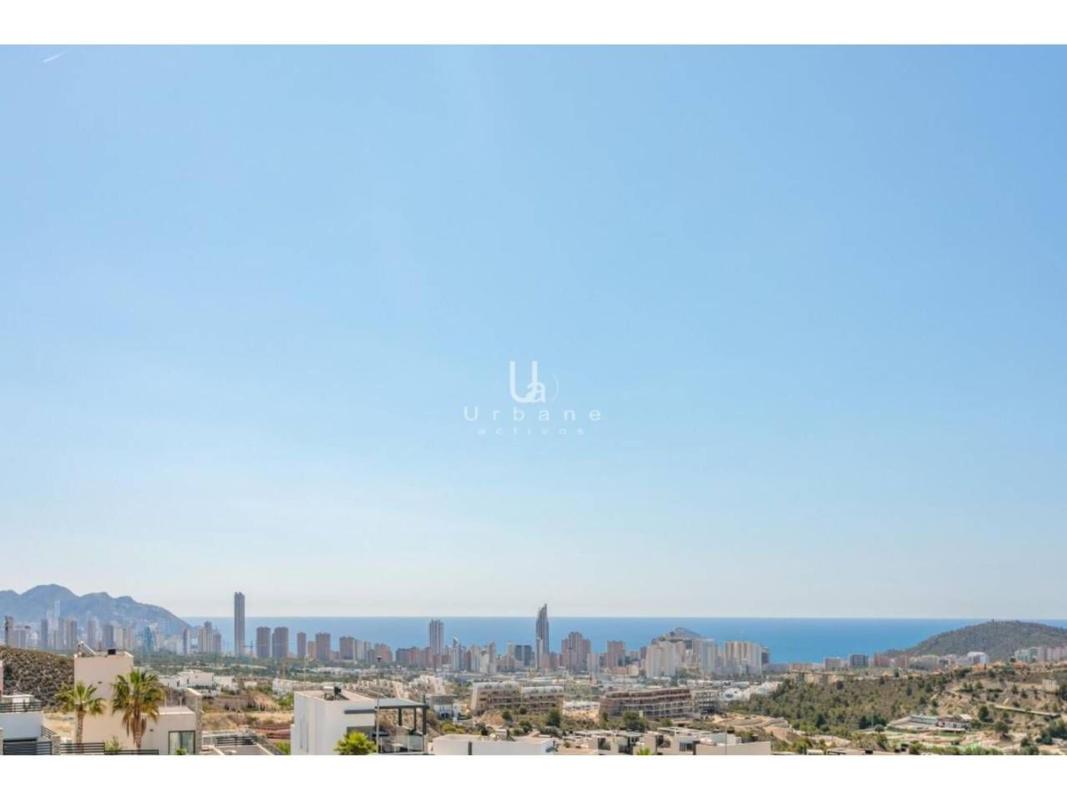 Sprzedaż niezależnego domku jednorodzinnego w Casa o chalet independiente en Avenida Barcelona, Balcón de Finestrat-Terra Marina, Finestrat, Finestrat photo 5