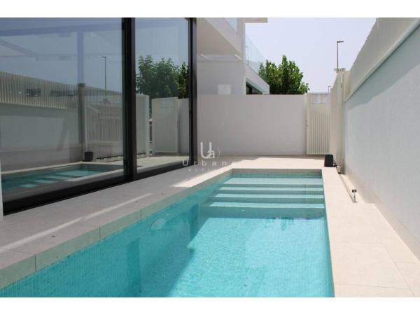 Independent chalet for sale in Casa o chalet independiente en Avenida San Pedro, Torre de la Horadada, Pilar de la Horadada, Pilar de la Horadada
 photo 4